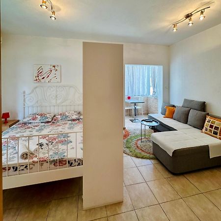 Villa Nela Tivat Exteriör bild