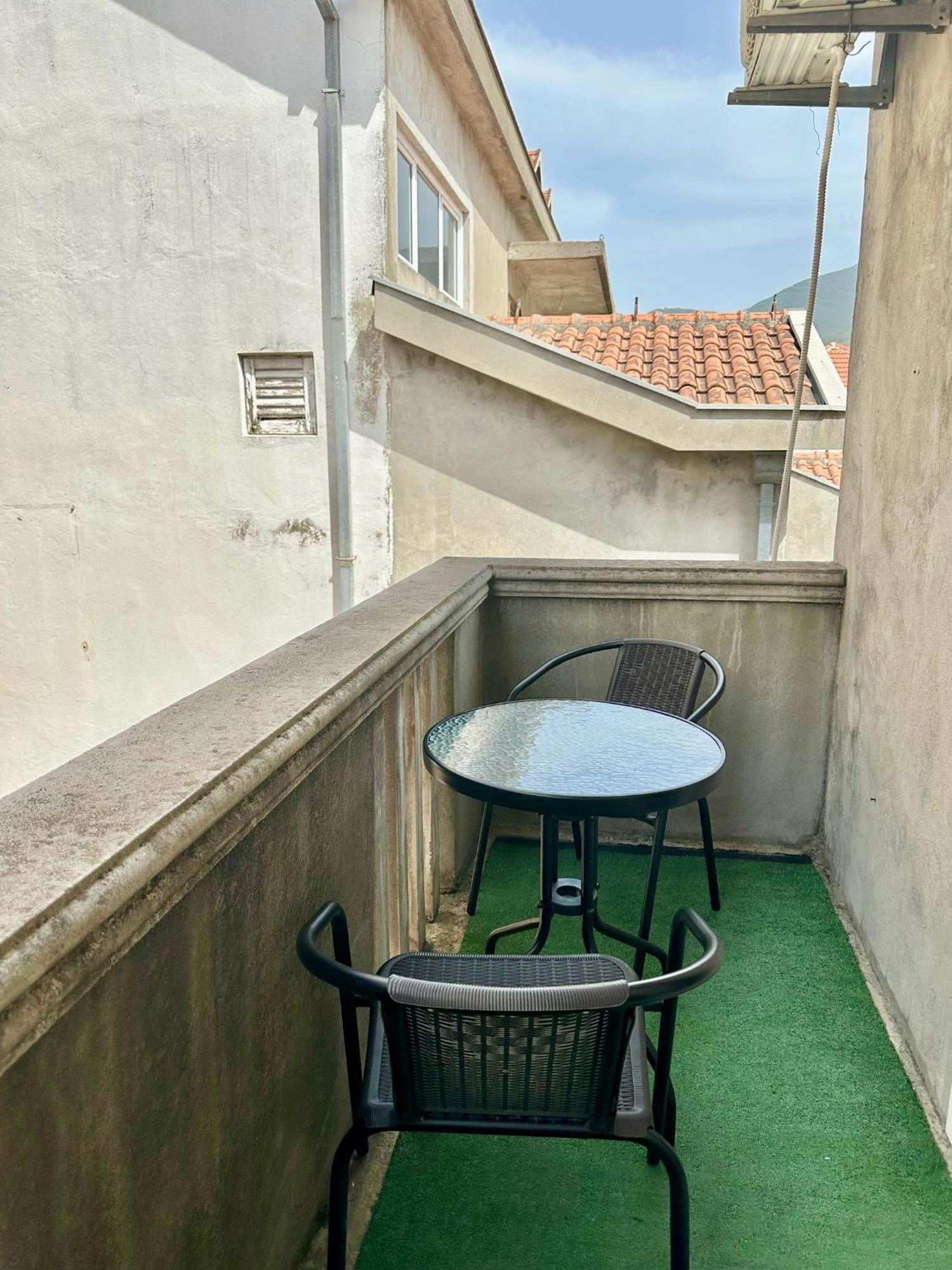 Villa Nela Tivat Exteriör bild